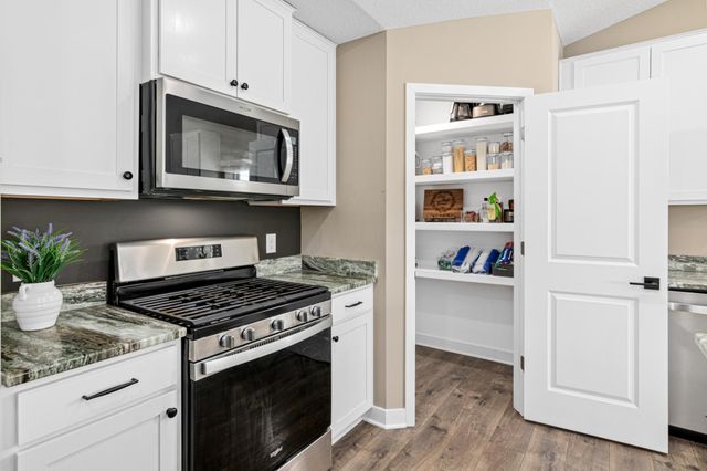 4913 162nd Court N, Hugo, MN 55038