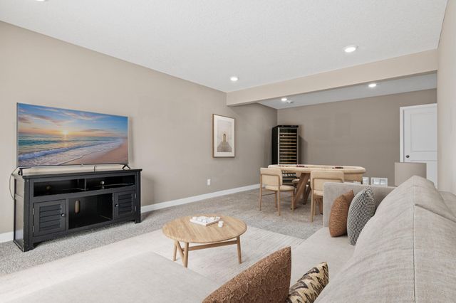 4913 162nd Court N, Hugo, MN 55038