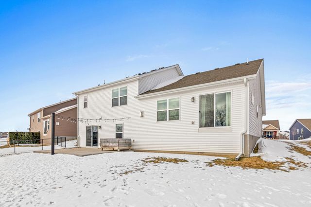 4913 162nd Court N, Hugo, MN 55038