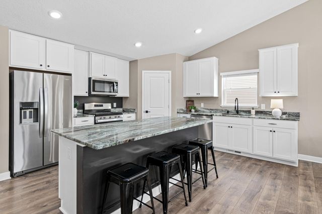 4913 162nd Court N, Hugo, MN 55038