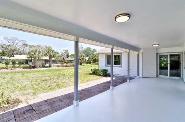 5760 36th Place, Vero Beach, FL 32966