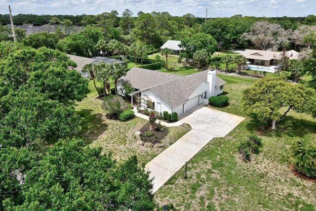 5760 36th Place, Vero Beach, FL 32966