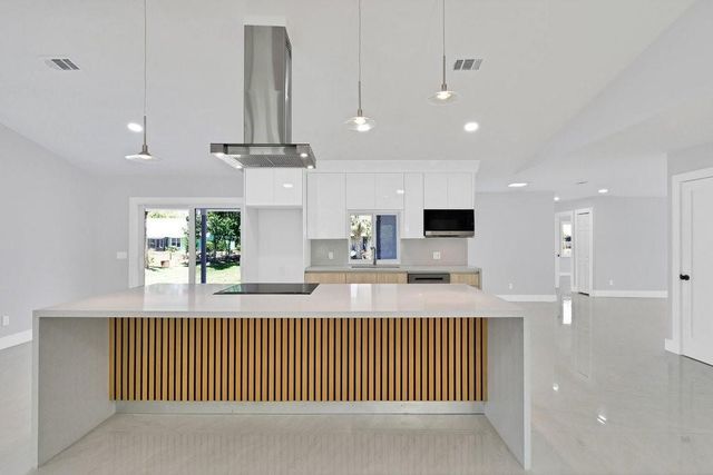 5760 36th Place, Vero Beach, FL 32966
