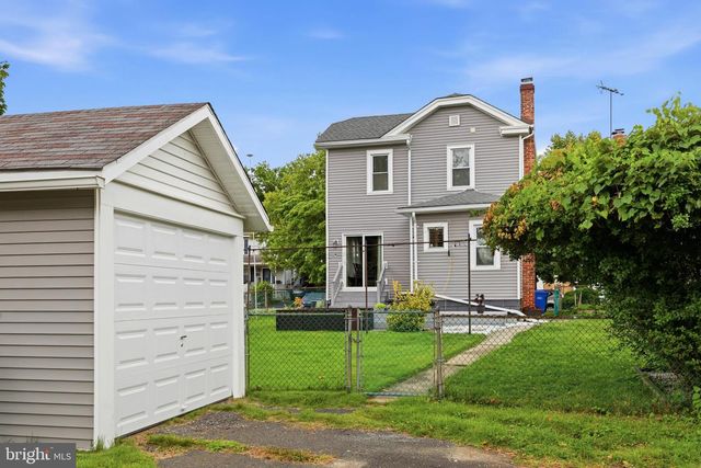223 S DAVIS ST, Woodbury, NJ 08096