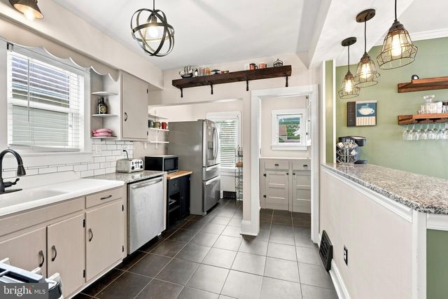 223 S DAVIS ST, Woodbury, NJ 08096