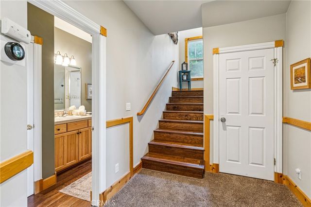 1232 Aleutian Drive, Lake Arrowhead, CA 92352