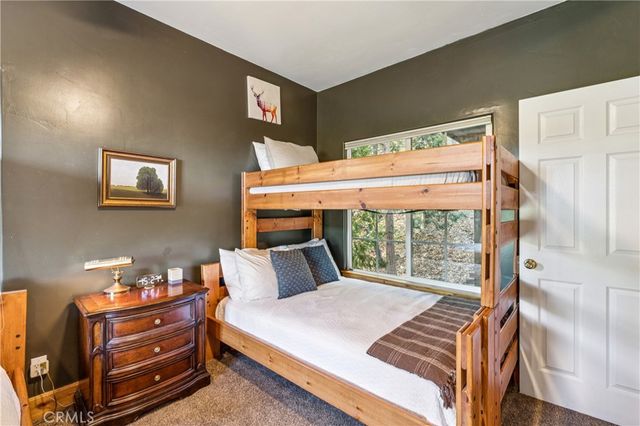 1232 Aleutian Drive, Lake Arrowhead, CA 92352