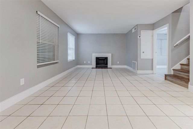 12611 Ashford Meadow A, Houston, TX 77082