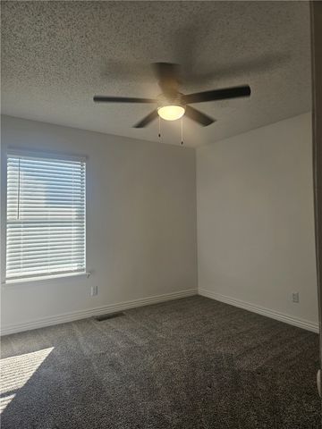 1301 E Central Avenue H-06, Bentonville, AR 72712