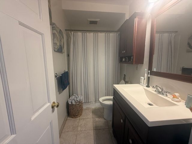 235 Washington Ave 2, Winthrop, MA 02152