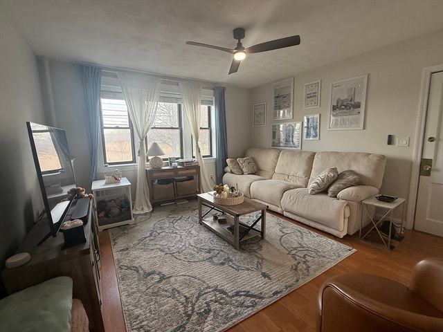 235 Washington Ave 2, Winthrop, MA 02152