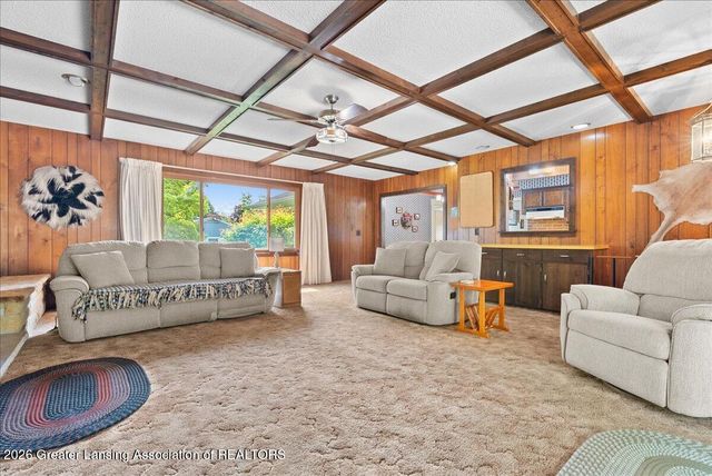 4054 S Pine Dell Drive, Lansing, MI 48911
