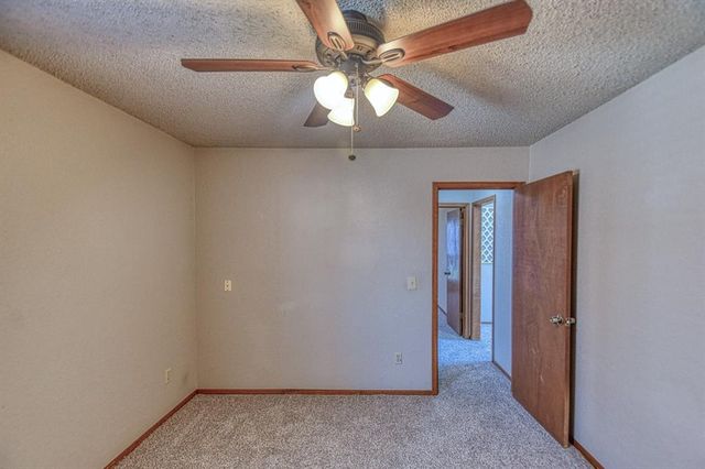2300 Cedar Brook Drive, Moore, OK 73160