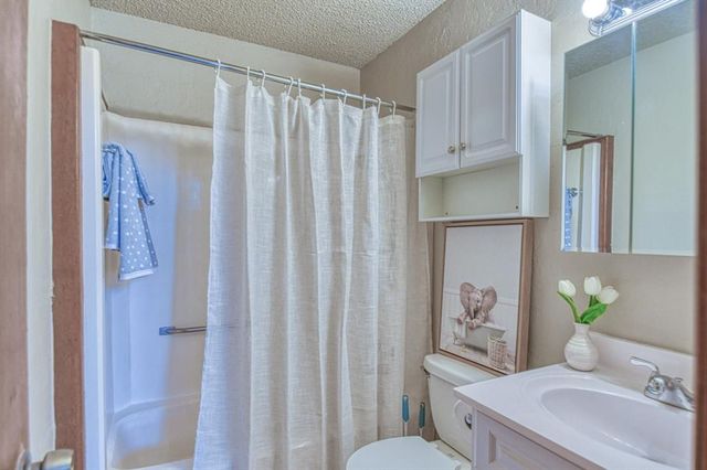 2300 Cedar Brook Drive, Moore, OK 73160
