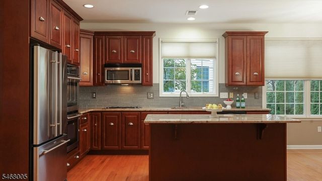 311 Coldstream Ct, Scotch Plains Twp., NJ 07076