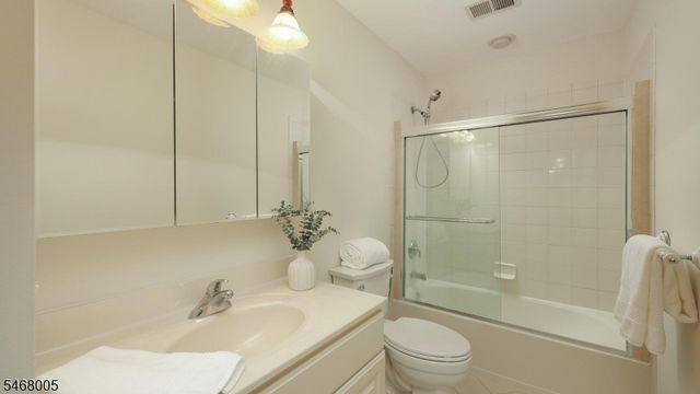 311 Coldstream Ct, Scotch Plains Twp., NJ 07076