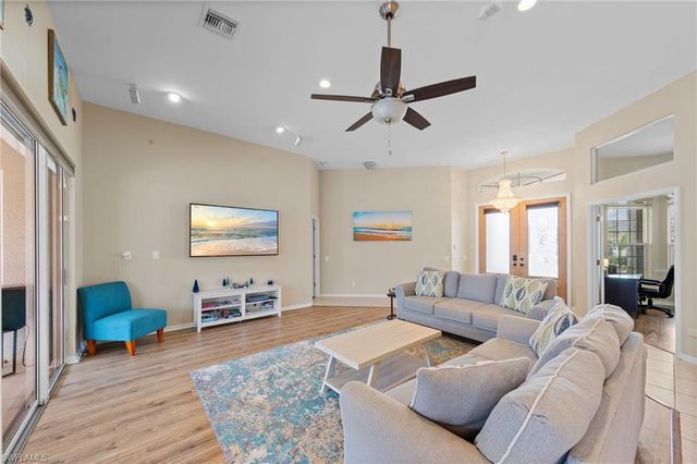 2109 SW 47th TER, Cape Coral, FL 33914