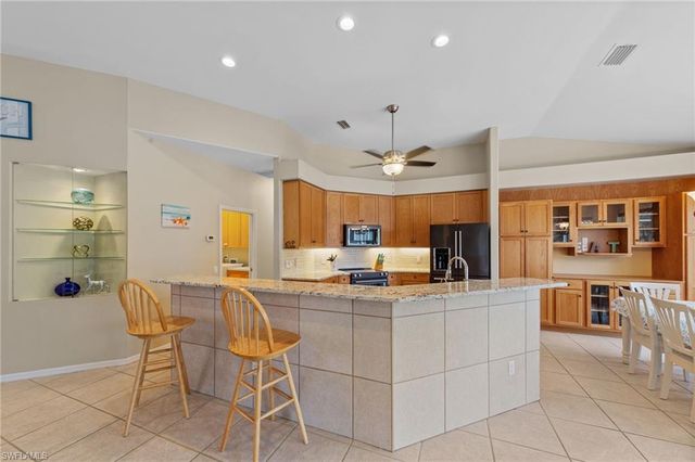 2109 SW 47th TER, Cape Coral, FL 33914