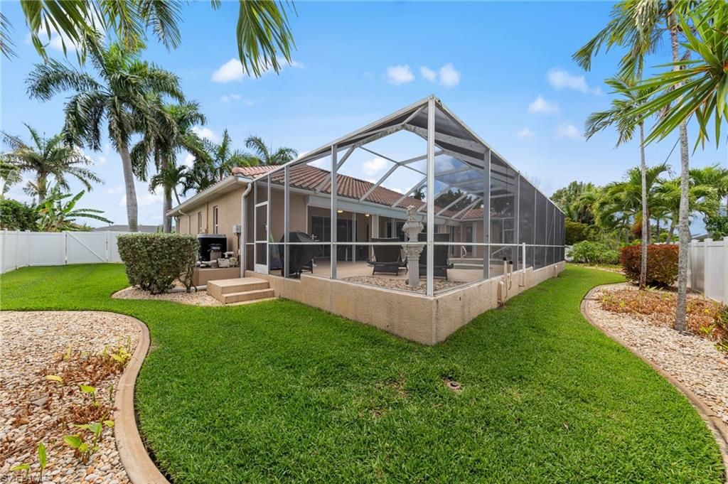 Image 39 of property listing at 2109 SW 47th TER, Cape Coral, FL 33914