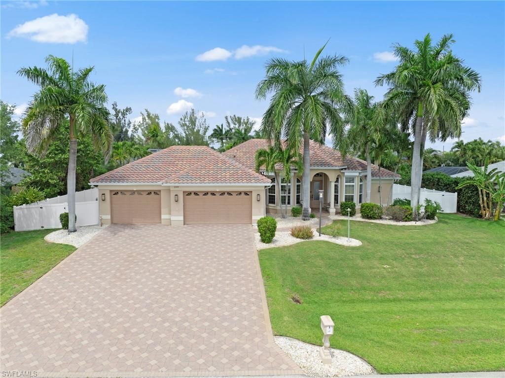 Image 40 of property listing at 2109 SW 47th TER, Cape Coral, FL 33914
