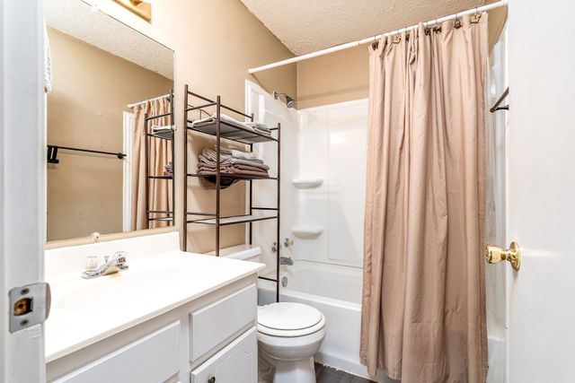 720 Nix Lane, Waverly, TN 37185