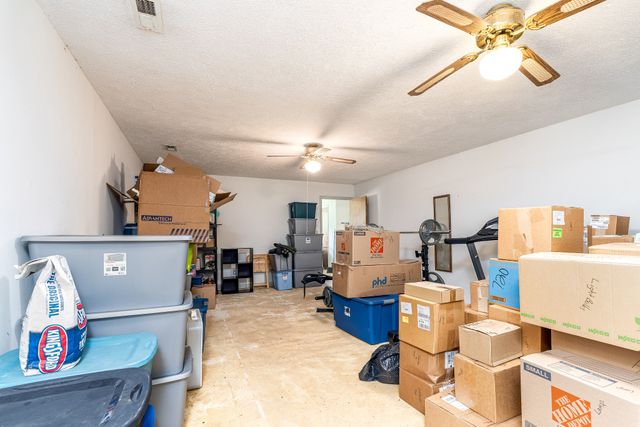 720 Nix Lane, Waverly, TN 37185