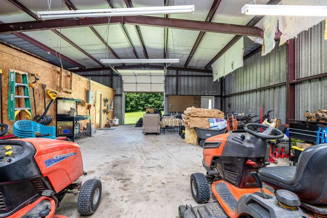 720 Nix Lane, Waverly, TN 37185