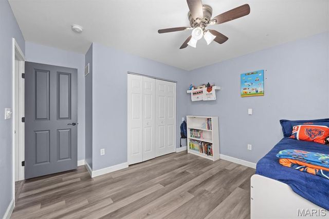 2532 Wintercreek Drive, Belleville, IL 62221