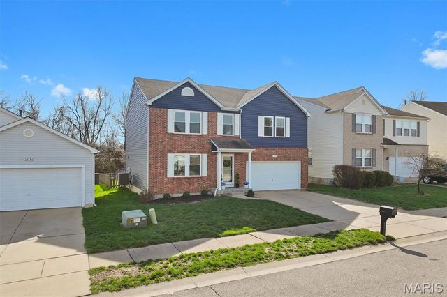 2532 Wintercreek Drive, Belleville, IL 62221