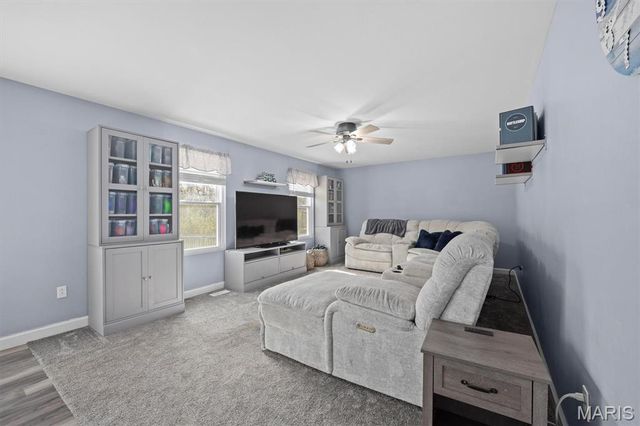 2532 Wintercreek Drive, Belleville, IL 62221