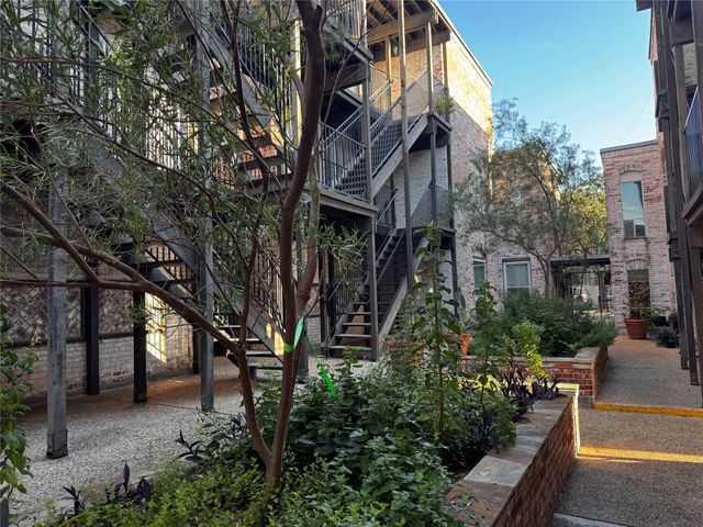 6501 E Hill DR 201, Austin, TX 78731