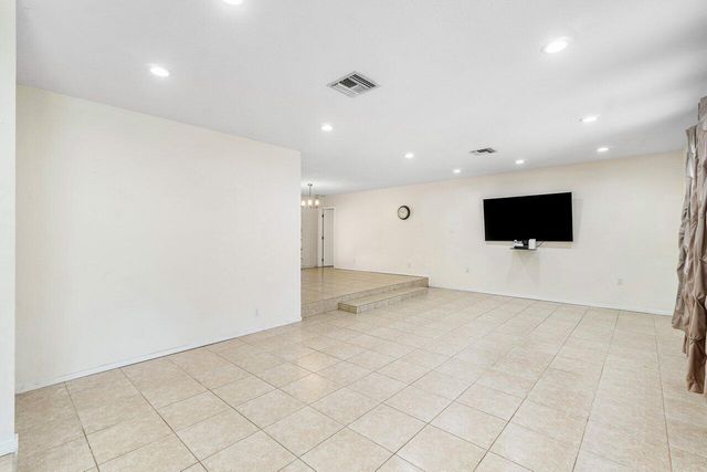 5313 Colbright Road, Greenacres, FL 33467