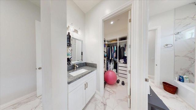 1830 Vista way, El Cajon, CA 92019