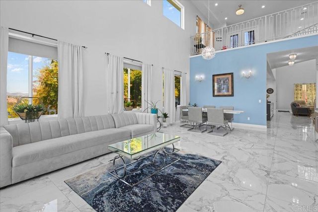 1830 Vista way, El Cajon, CA 92019