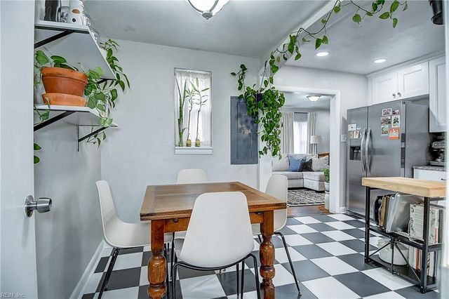 405 Truman CIR, Portsmouth, VA 23701