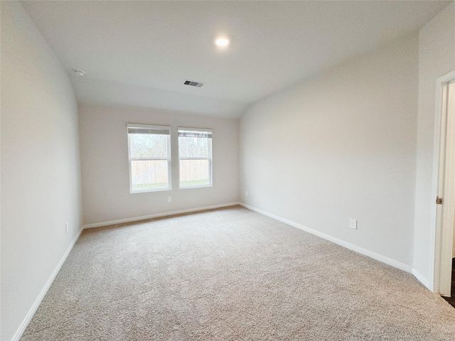 1207 CAMDEN LN, Lockhart, TX 78644