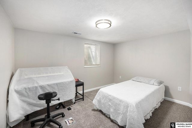 1552 N 17th Street, Omaha, NE 68110