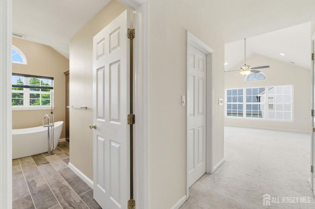 14 Rue Cezanne Street, Franklin Twsp, NJ 08873