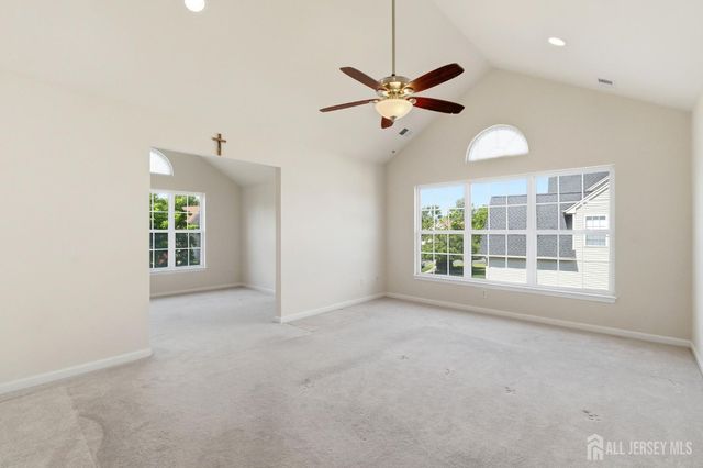 14 Rue Cezanne Street, Franklin Twsp, NJ 08873