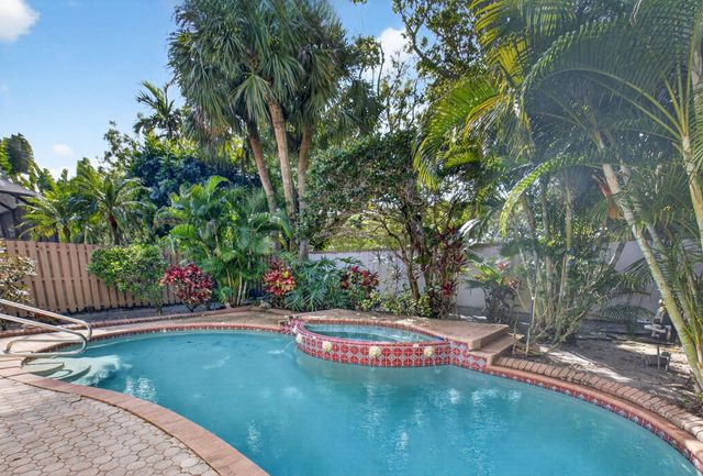 2476 NW 66th Drive, Boca Raton, FL 33496