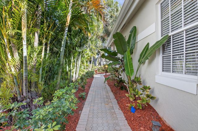2476 NW 66th Drive, Boca Raton, FL 33496