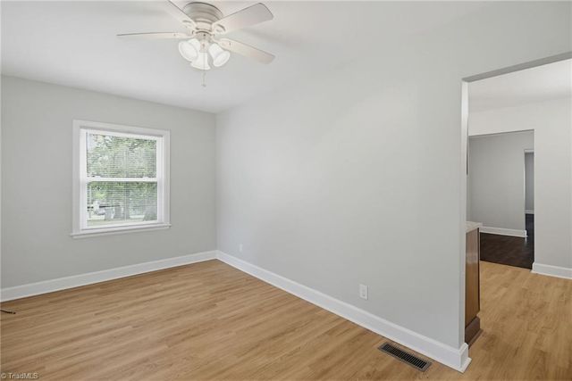 319 Dogwood Circle, High Point, NC 27260