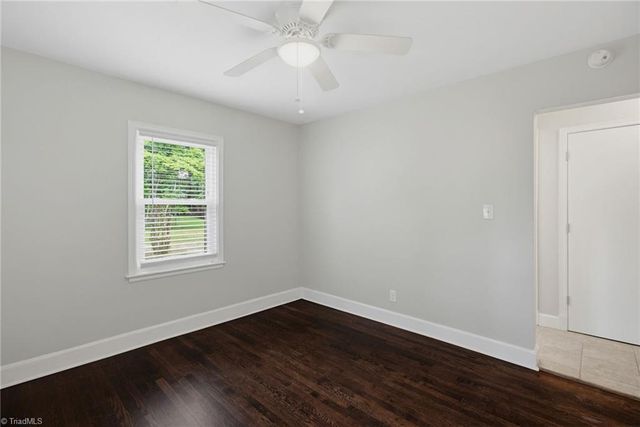 319 Dogwood Circle, High Point, NC 27260