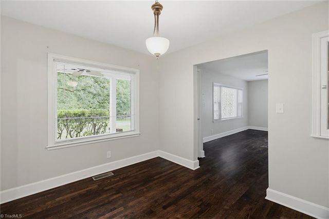 319 Dogwood Circle, High Point, NC 27260