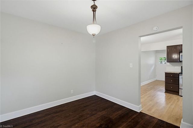 319 Dogwood Circle, High Point, NC 27260