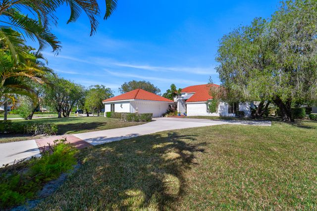 3000 Conifer Drive, Fort Pierce, FL 34951