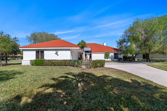 3000 Conifer Drive, Fort Pierce, FL 34951