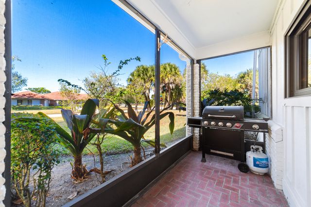 3000 Conifer Drive, Fort Pierce, FL 34951