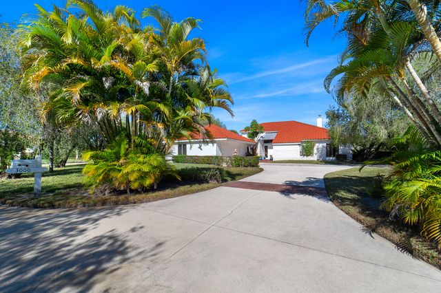 3000 Conifer Drive, Fort Pierce, FL 34951