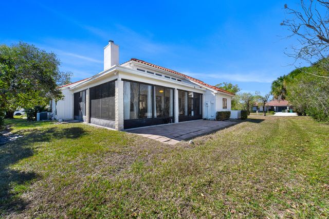 3000 Conifer Drive, Fort Pierce, FL 34951